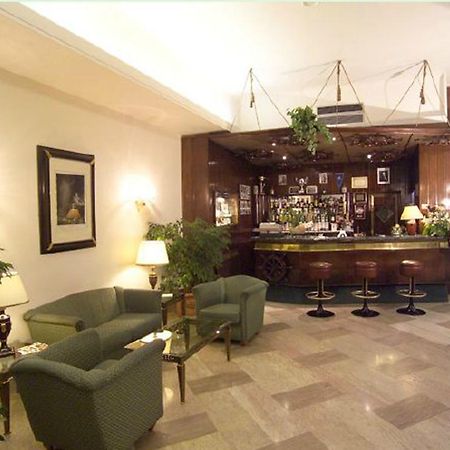 Hotel Dello Stretto Мессина Экстерьер фото