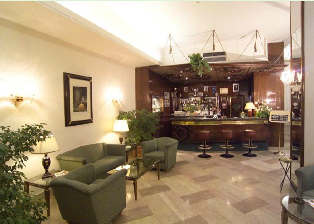 Hotel Dello Stretto Мессина Экстерьер фото